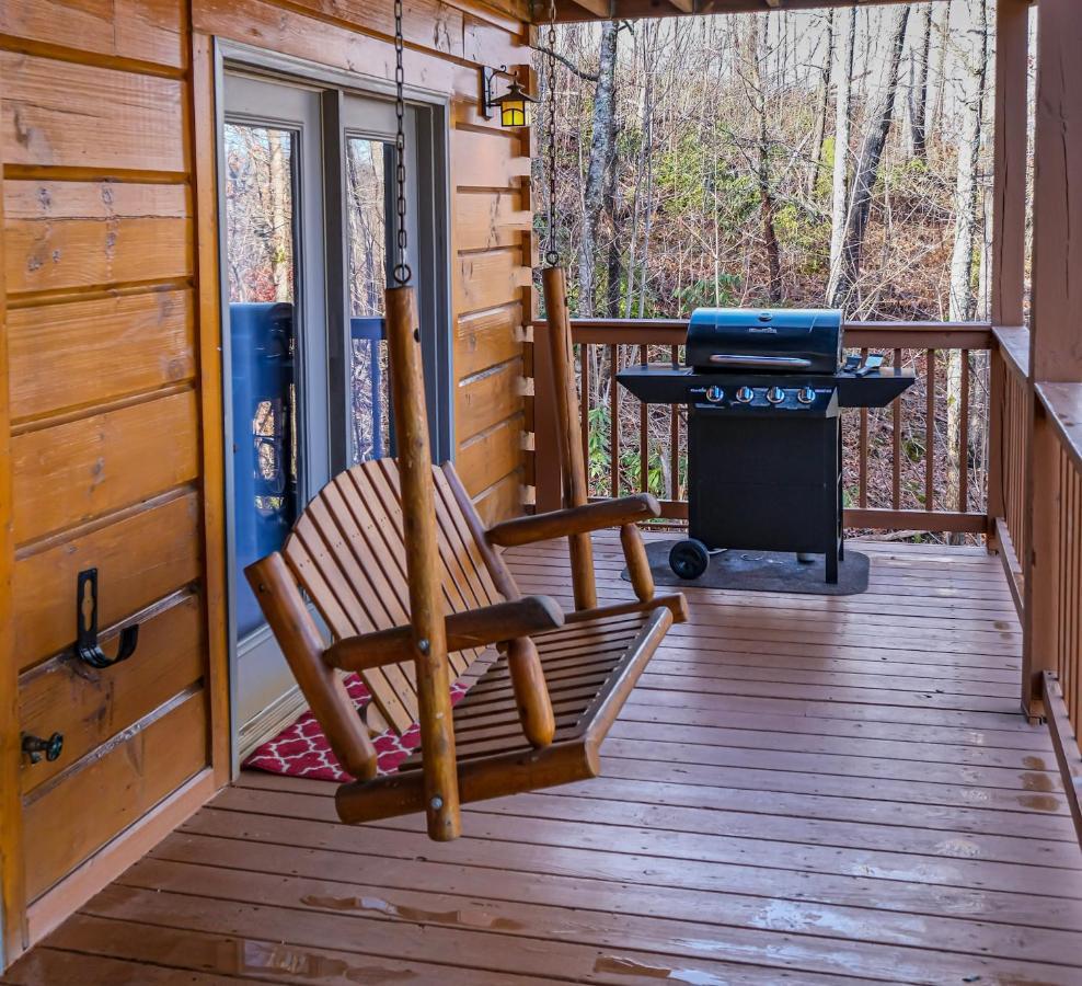 Lazy Bear Lodge Гетлинбург Екстериор снимка